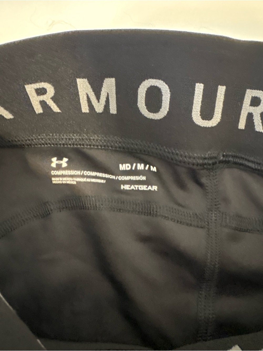 Under Armour Black Women's Performance Crop Leggings - Picture 3 of 3